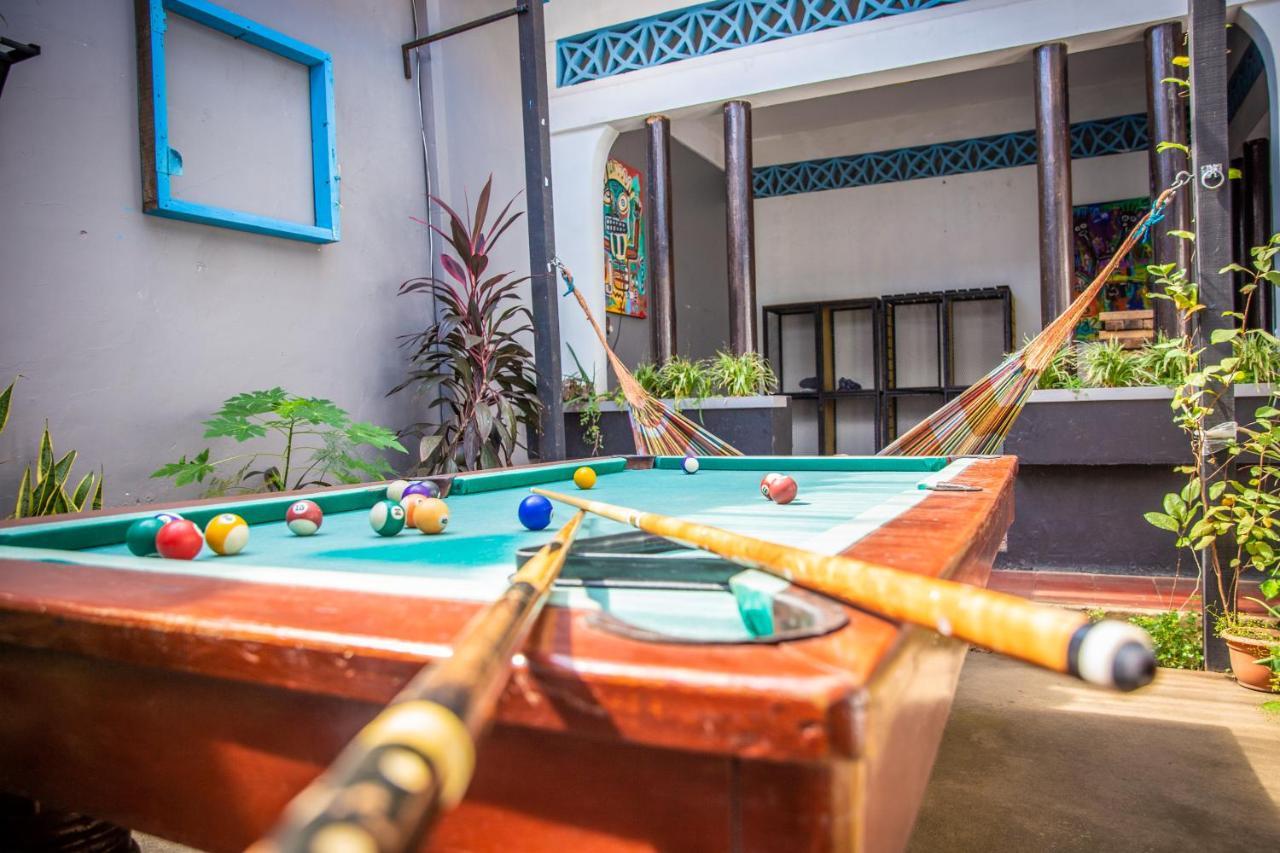 The Spot Hostel León Екстериор снимка