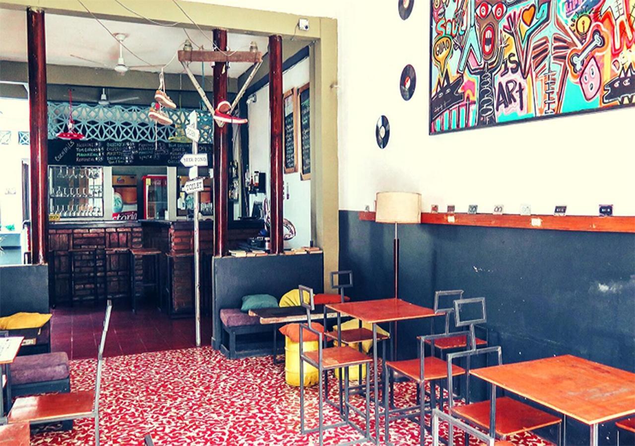 The Spot Hostel León Екстериор снимка